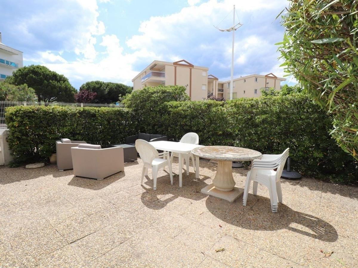 3 Pieces Climatise Avec Terrasse, Parking Prive, A 100M De La Plage, 7 Couchages - Fr-1-307-148 Le Grau-du-Roi Exterior photo