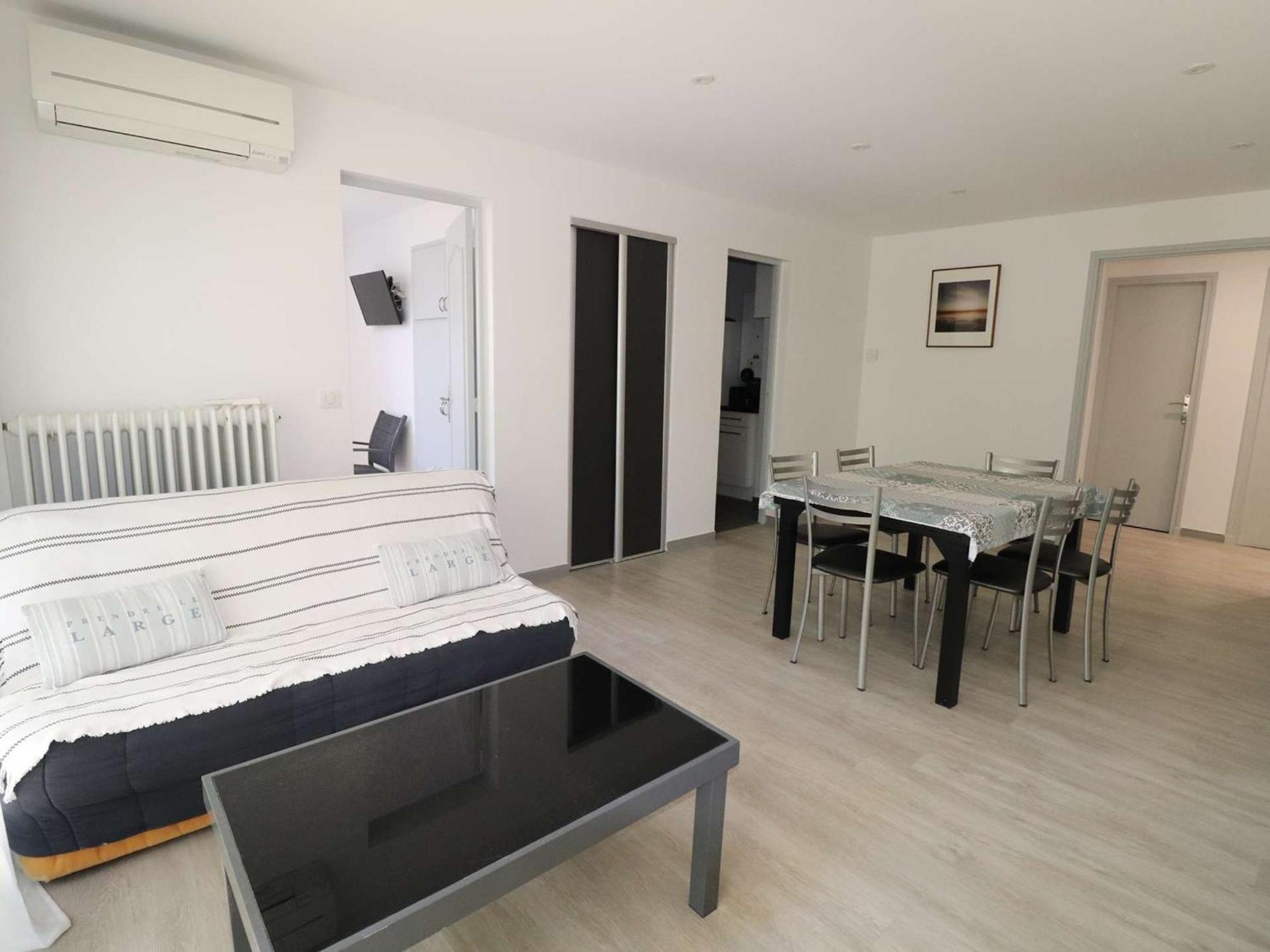 3 Pieces Climatise Avec Terrasse, Parking Prive, A 100M De La Plage, 7 Couchages - Fr-1-307-148 Le Grau-du-Roi Exterior photo